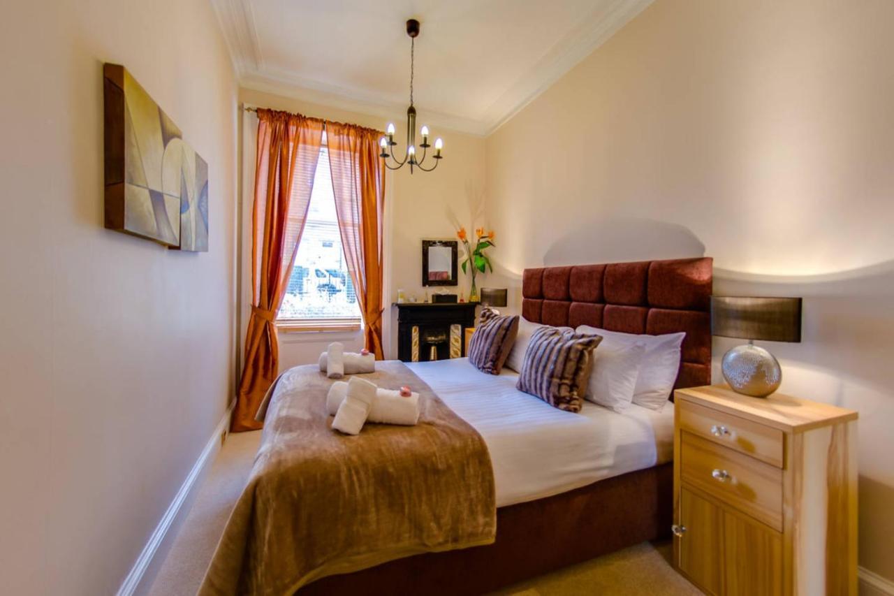 Joivy Spacious Apartment Next To The Meadows Edimburgo Exterior foto