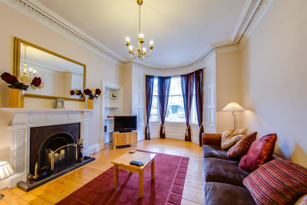Joivy Spacious Apartment Next To The Meadows Edimburgo Exterior foto